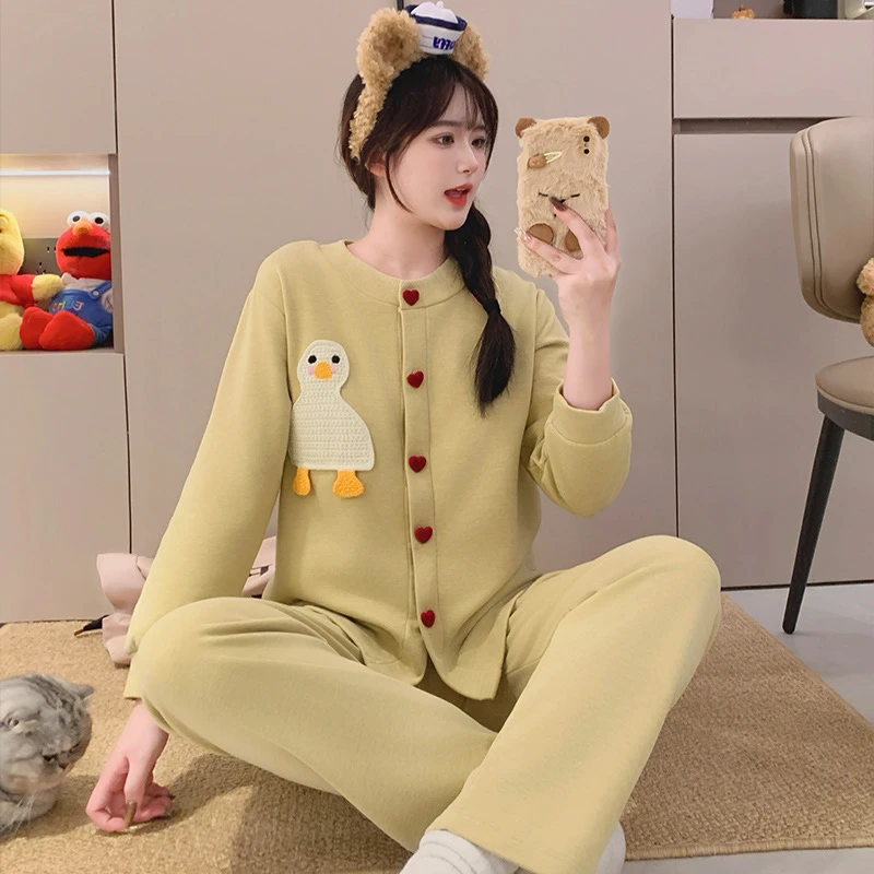 秋冬款睡衣女德绒羊绒保暖立体鸭爱心纽扣圆领开衫套装家居服