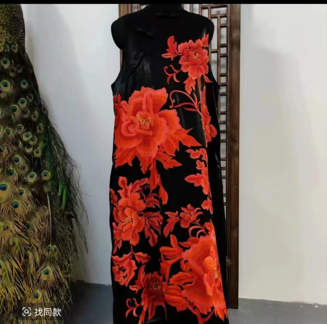 凤徕兮私人定制黑底红牡丹刺绣盘扣立领连衣裙
