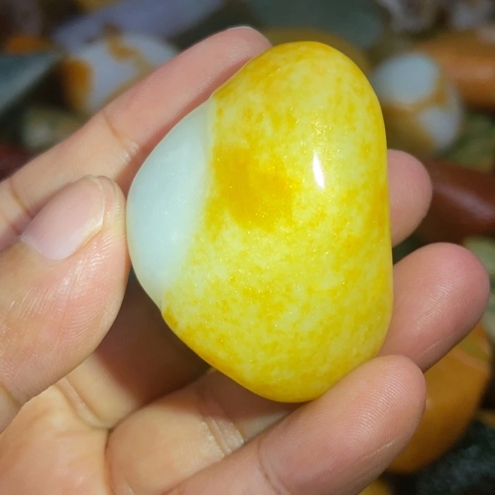 翡翠挂件未镶嵌缅甸