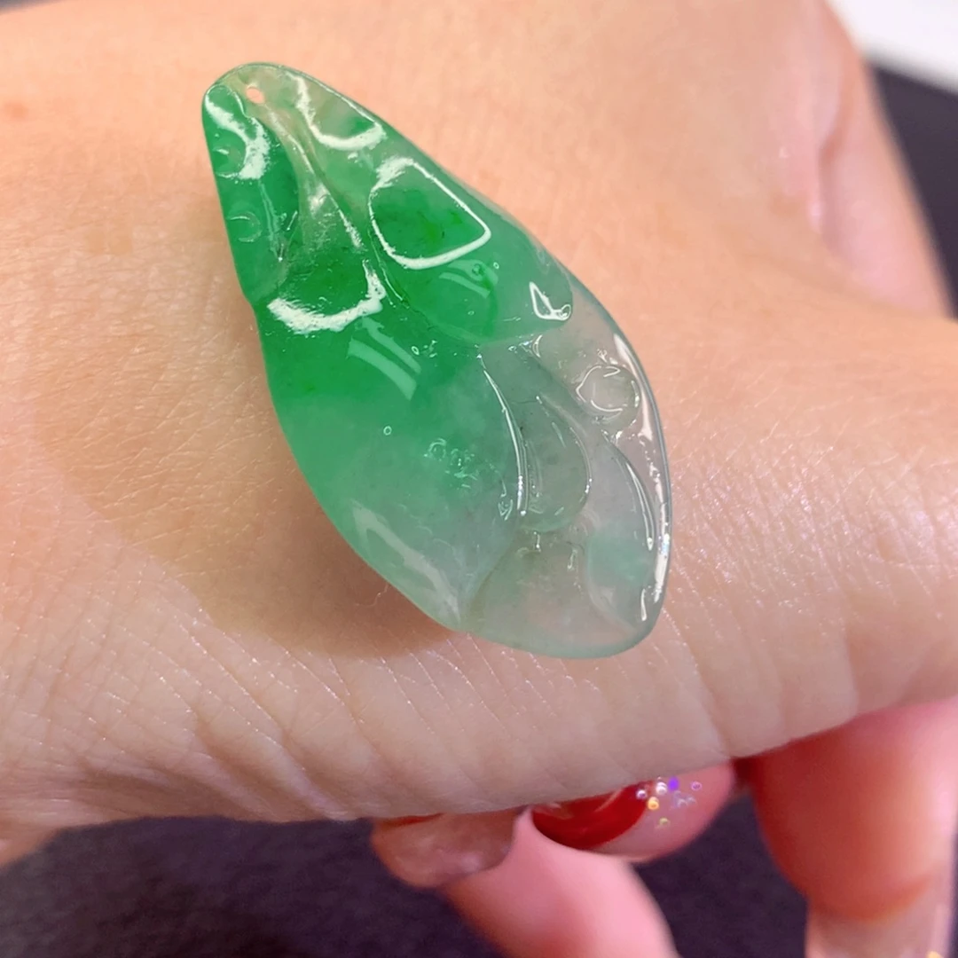 未镶嵌定制翡翠翡翠