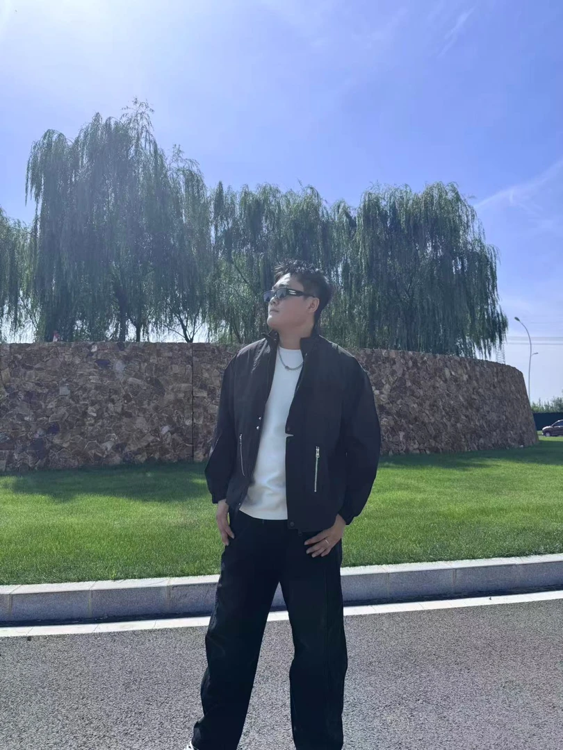 秋季男防风宽松型收口袖保暖夹克外套黑色百搭春季