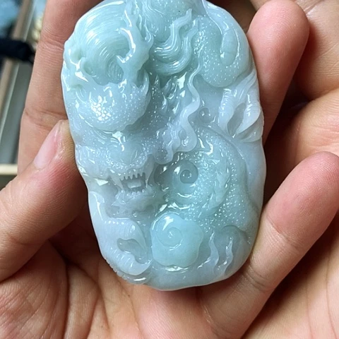 颈饰未镶嵌翡翠福豆豆珠宝翡翠颈饰