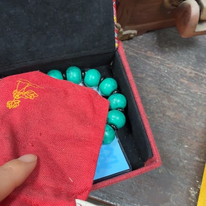 织绣哈哈哈哈哈哈哈哈哈