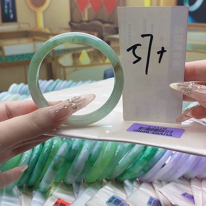 未镶嵌手镯翡翠nn