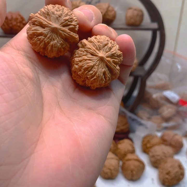 禁***私文玩核桃吊坠小的137