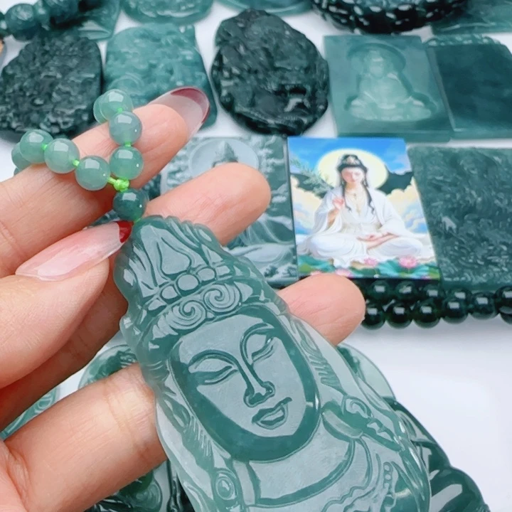 翡翠未镶嵌颈饰多样性发货天然A货翡翠