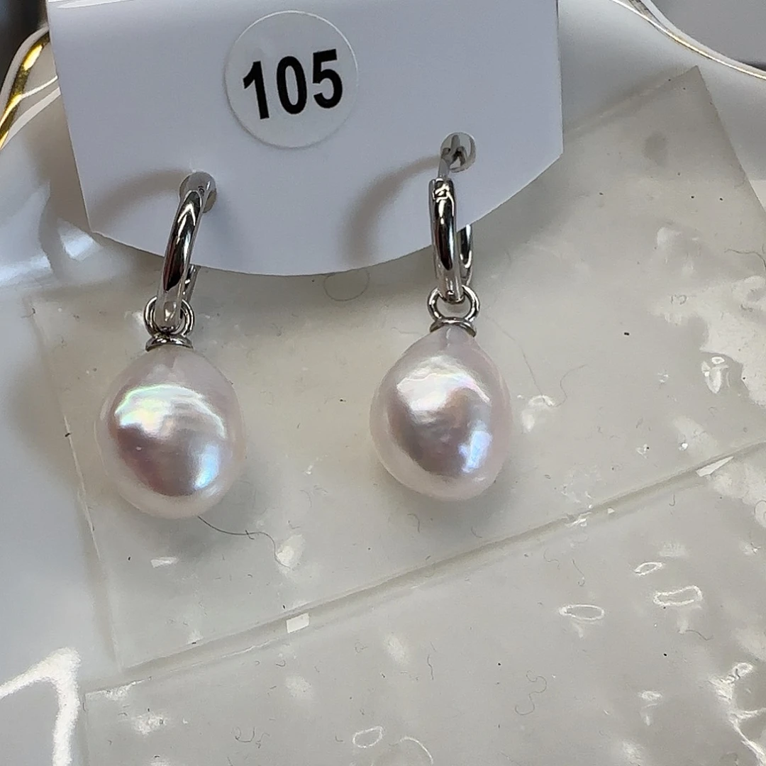 淡水珍珠耳饰银S925镶嵌爱****子