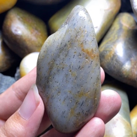 未镶嵌和田玉（糖玉）挂件