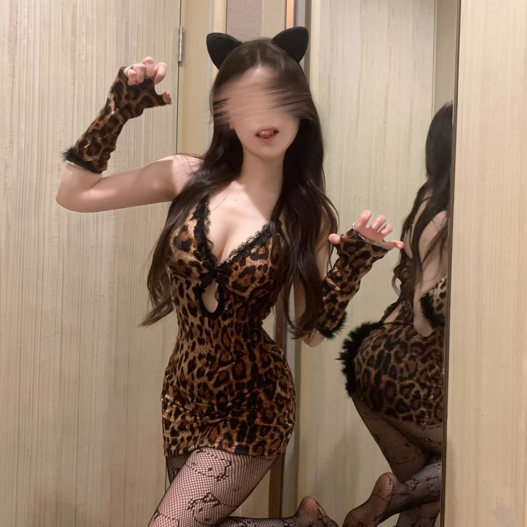 收腰蕾丝显瘦制服套装包臀裙子御姐气质性感豹纹夜店风吊带连衣裙