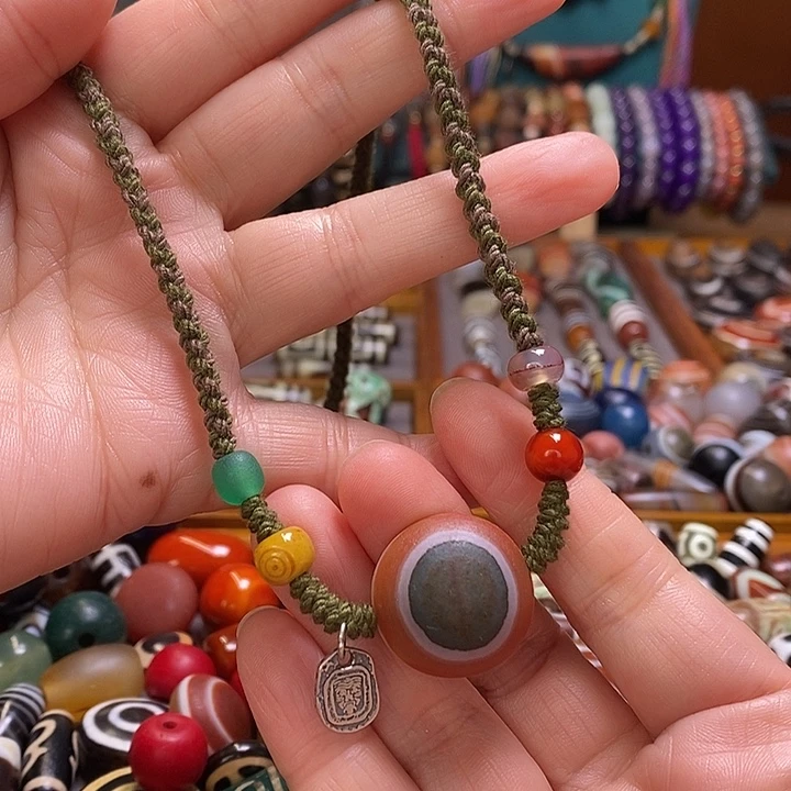 玛瑙/玉髓未镶嵌颈饰