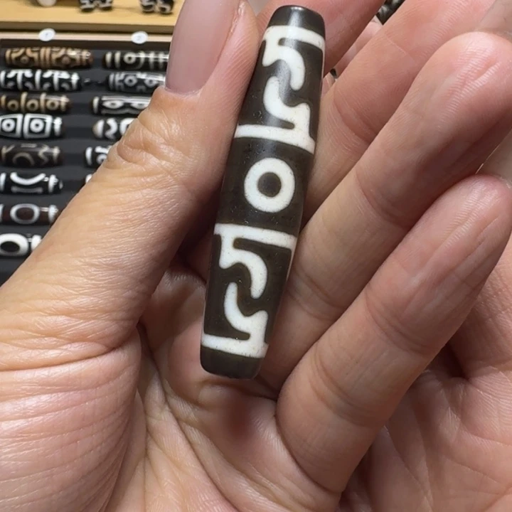 玛瑙/玉髓合金颈饰