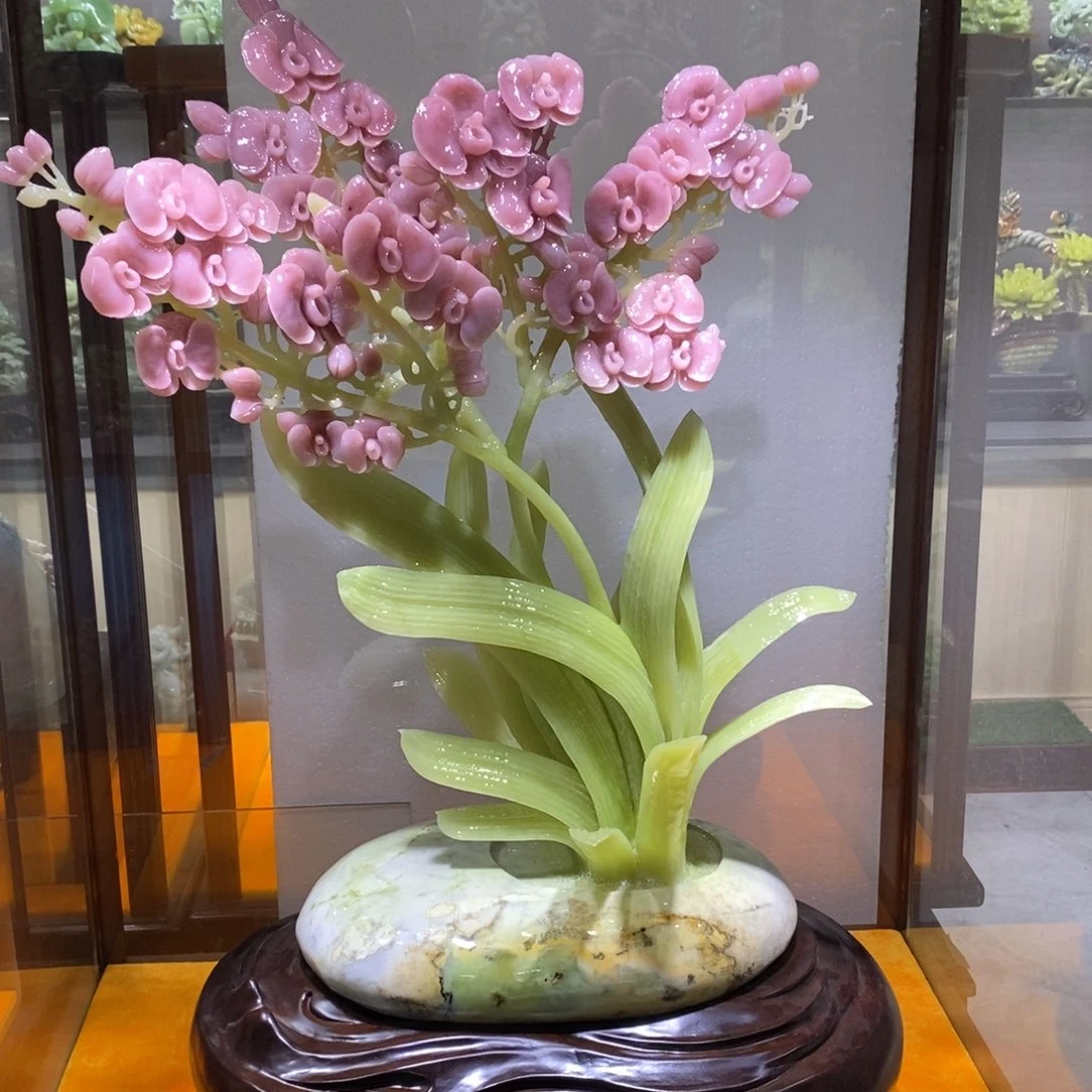 蛇纹石玉未镶嵌珠宝奇石