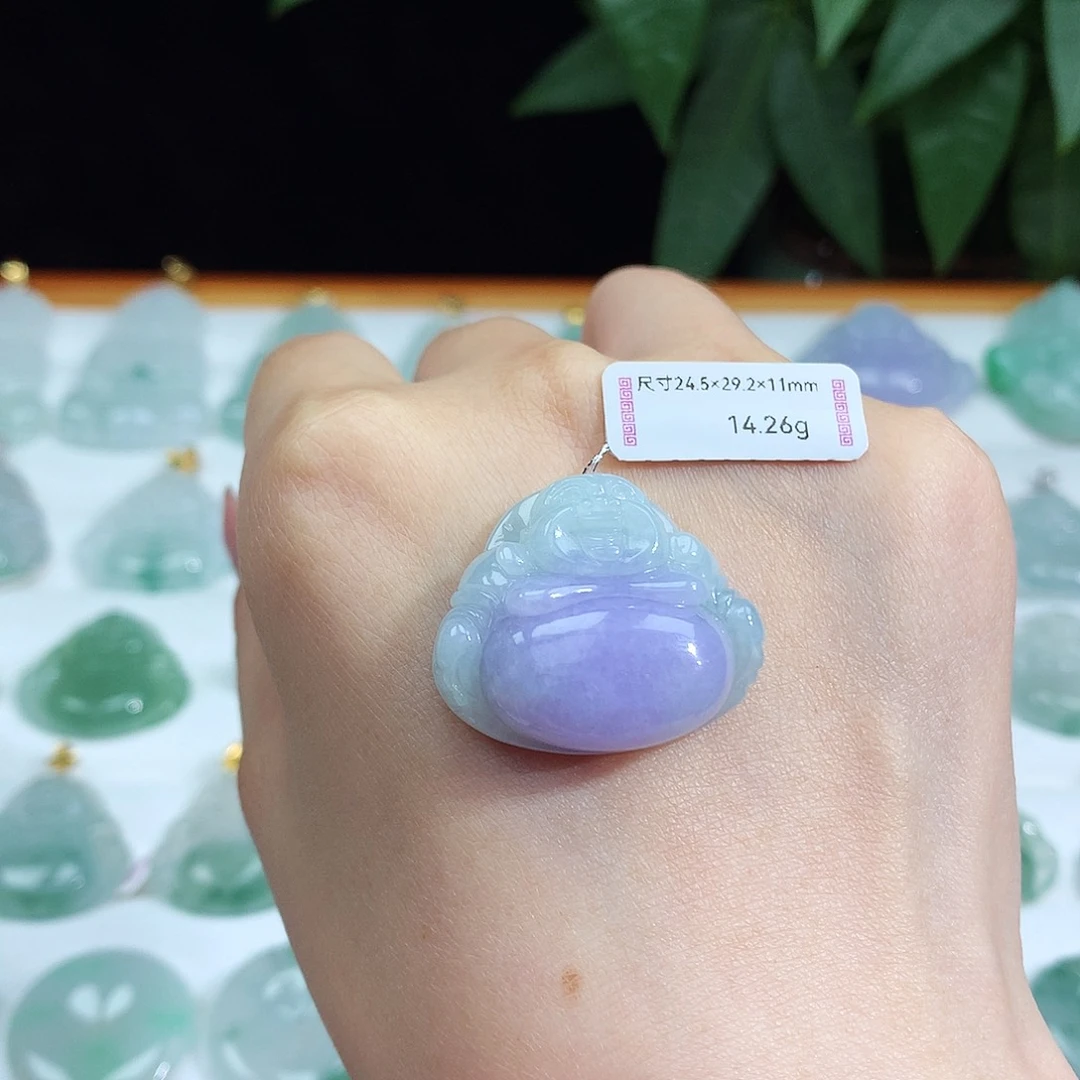 翡翠未镶嵌颈饰佛公