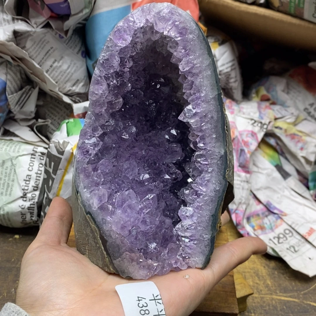 紫晶乌拉圭未镶嵌