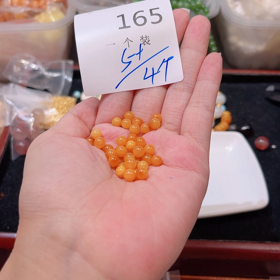 水晶珠宝半成品未镶嵌165 。