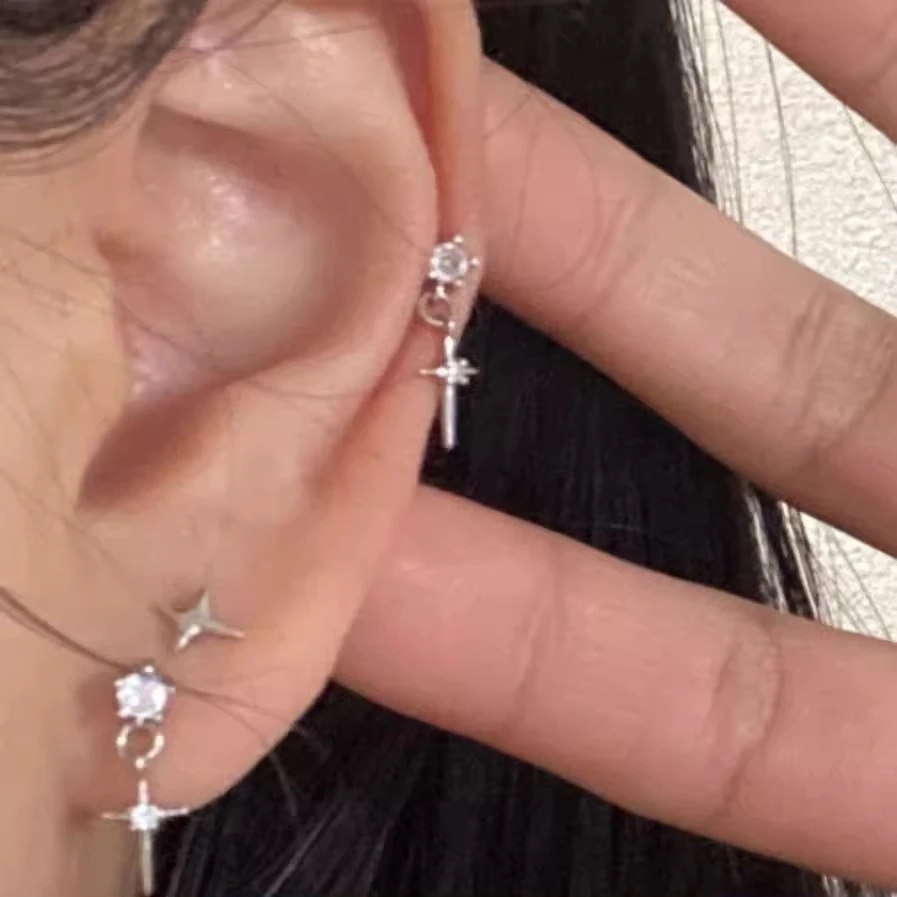 铜合金耳饰 十字流星耳钉女甜酷细针闪钻四角星星耳环耳坠耳骨钉