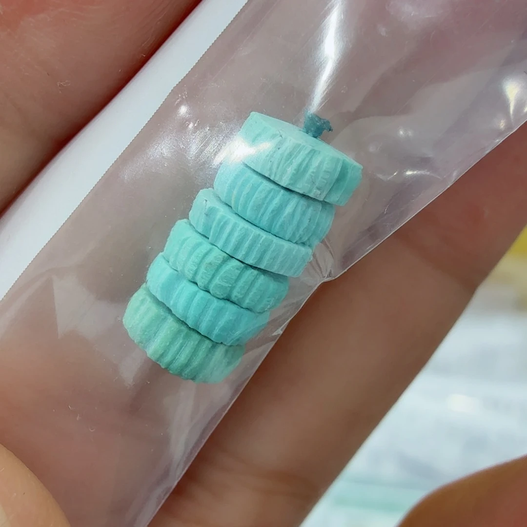 南红玛瑙配饰未镶嵌