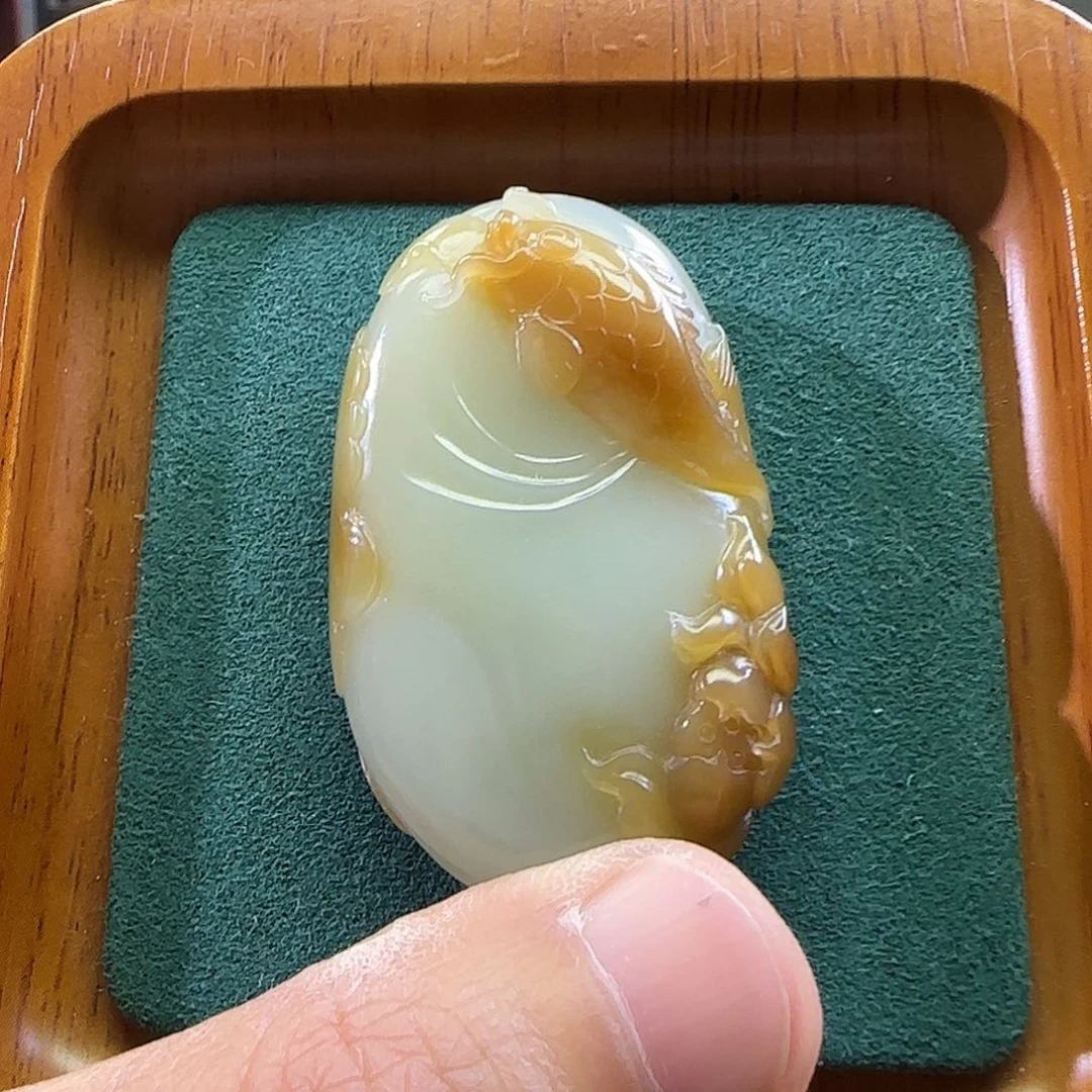 落****和田玉（糖玉）未镶嵌颈饰