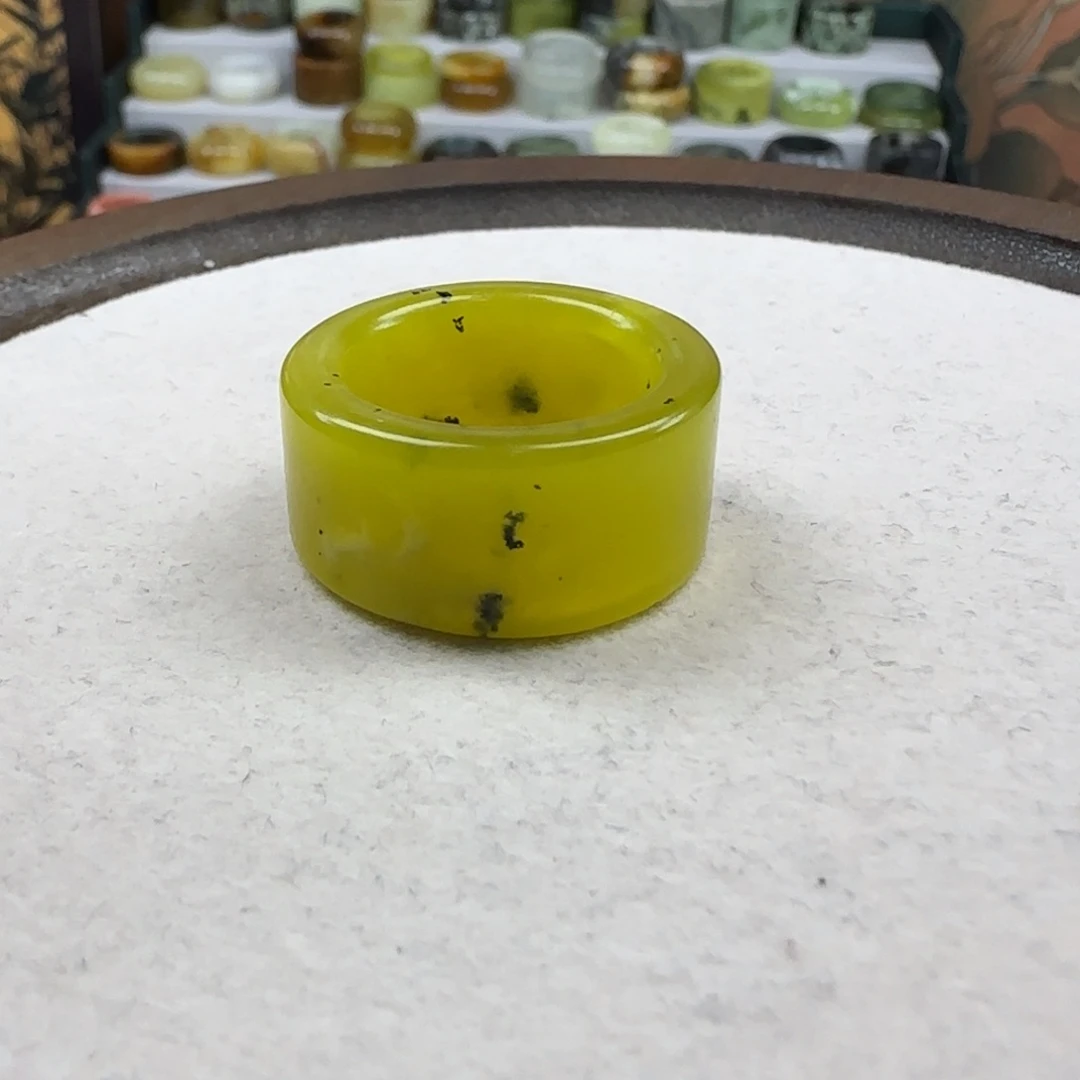 蛇纹石玉未镶嵌内径19.9时****u