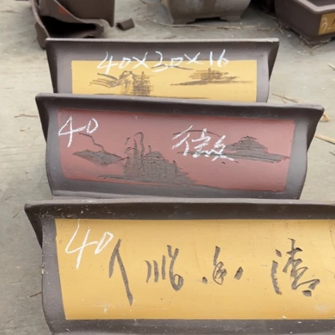 100/3。        微瑕