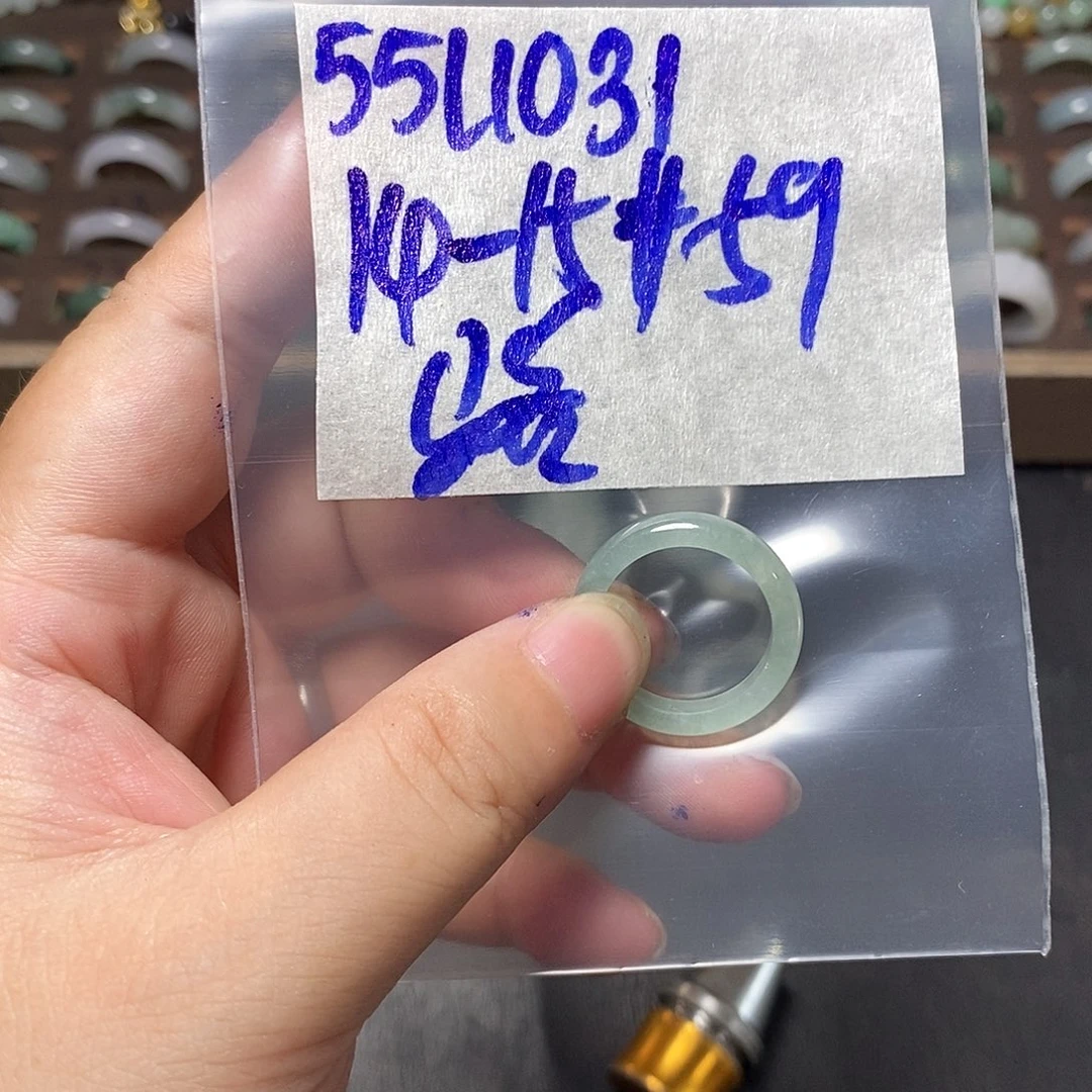 未镶嵌定制翡翠骆