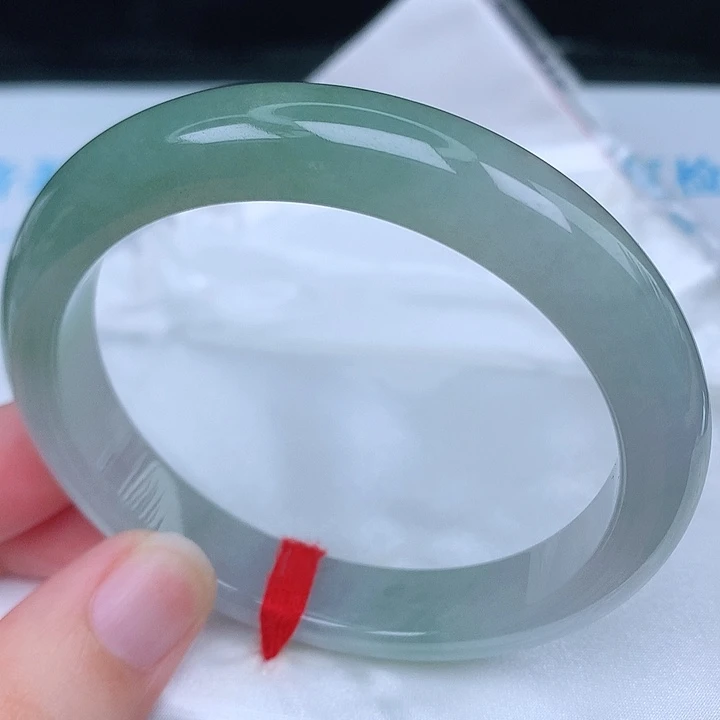 未镶嵌手镯翡翠天然