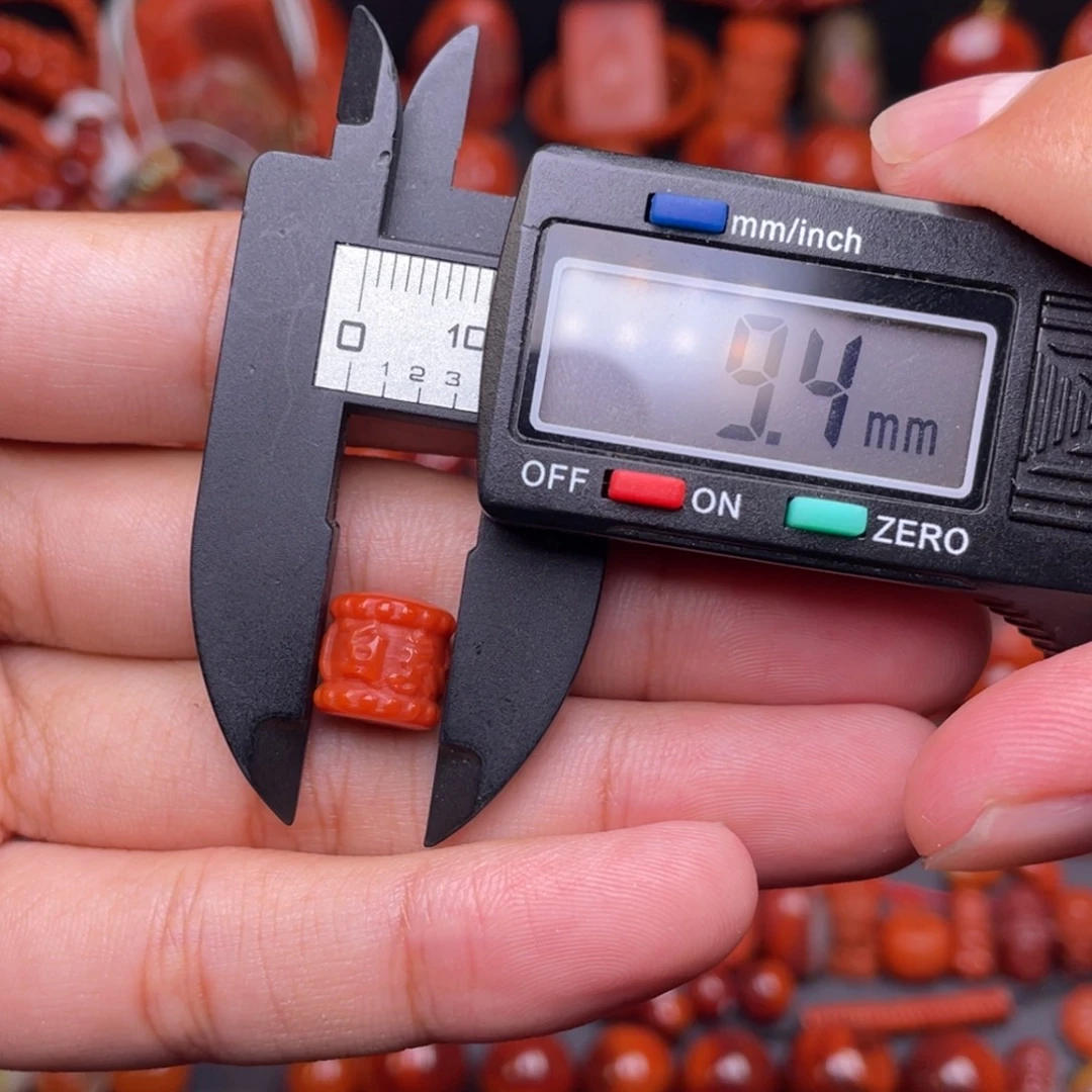 未镶嵌配饰南红玛瑙