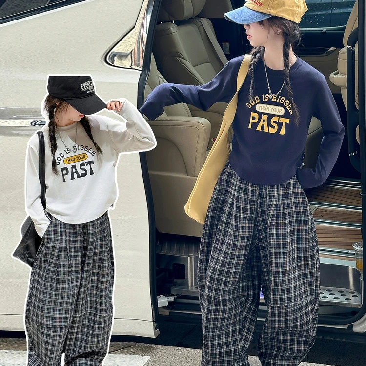 春秋适用休闲风格女童中大童纯棉两件套字母抽绳套头T格子裤白色