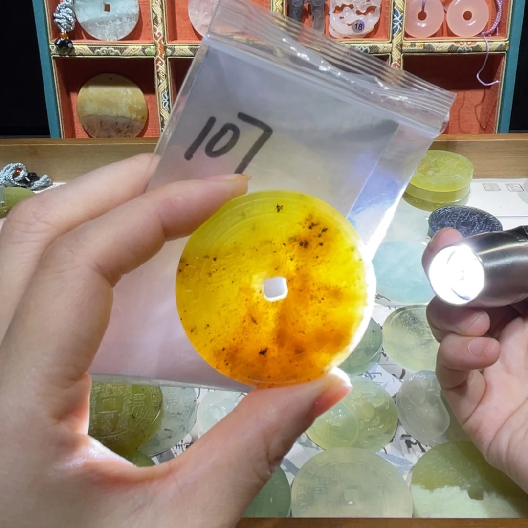 岫玉未镶嵌颈饰颈饰