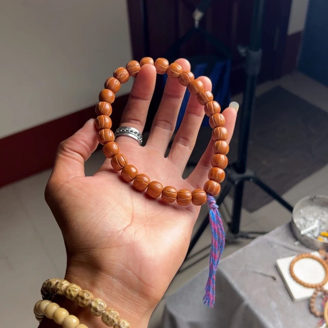 桃核手串///////2