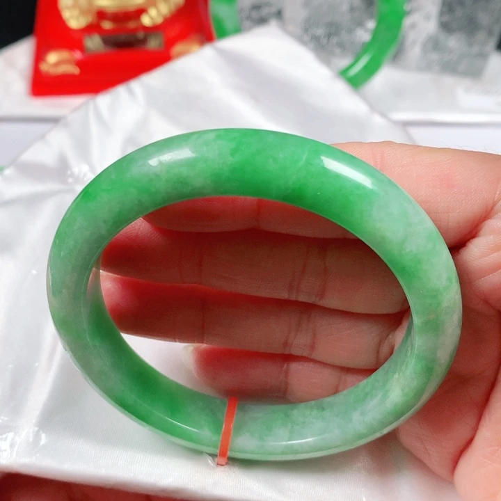 未镶嵌手镯翡翠  编号0135 正圈58福利镯