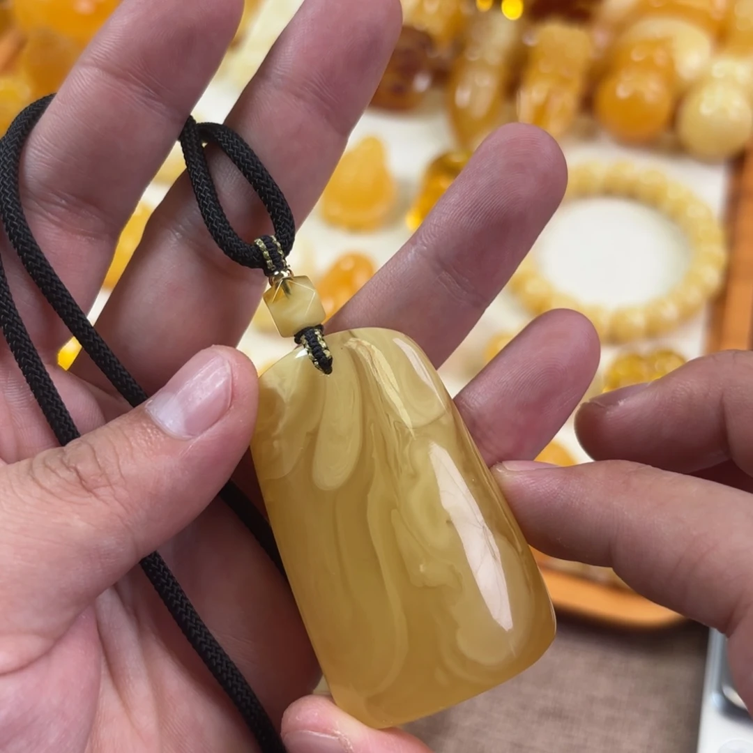 蜜蜡未镶嵌裸石牌子