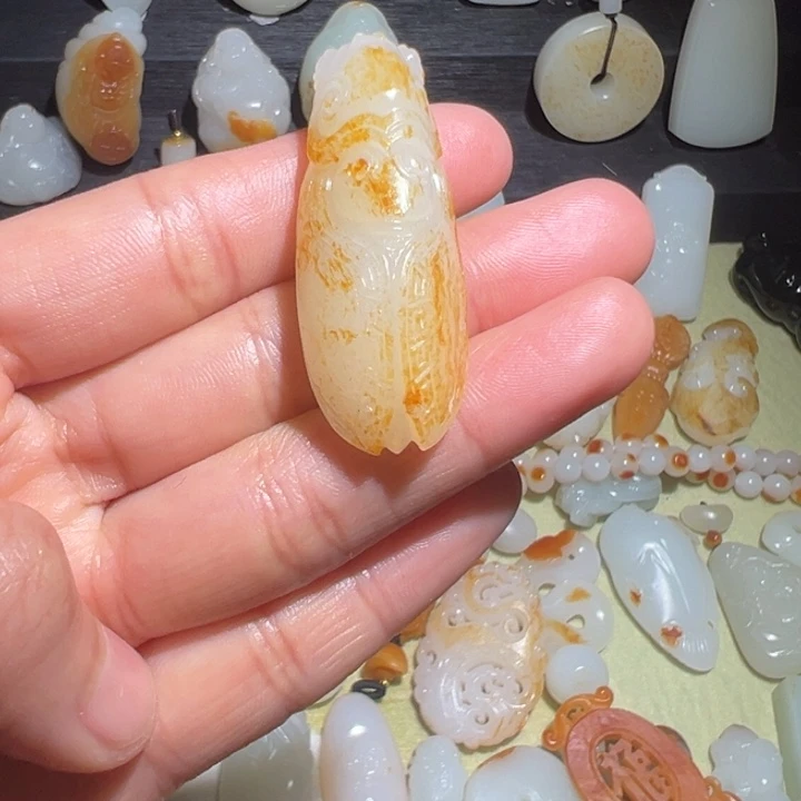 和田玉挂件未镶嵌朝**茗