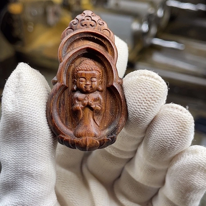 贡木吊坠巴布亚贡木宝宝佛