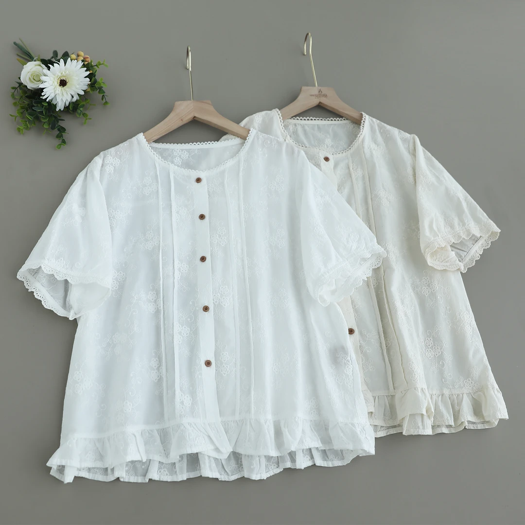 1-00109夏季新款森系圆领蕾丝时尚百搭宽松单排扣文艺绣花上衣