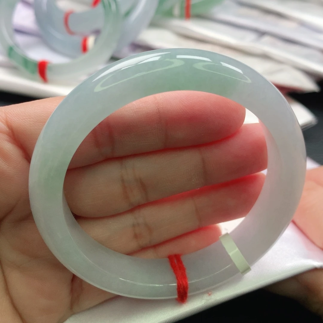 y***n翡翠手镯未镶嵌缅甸55