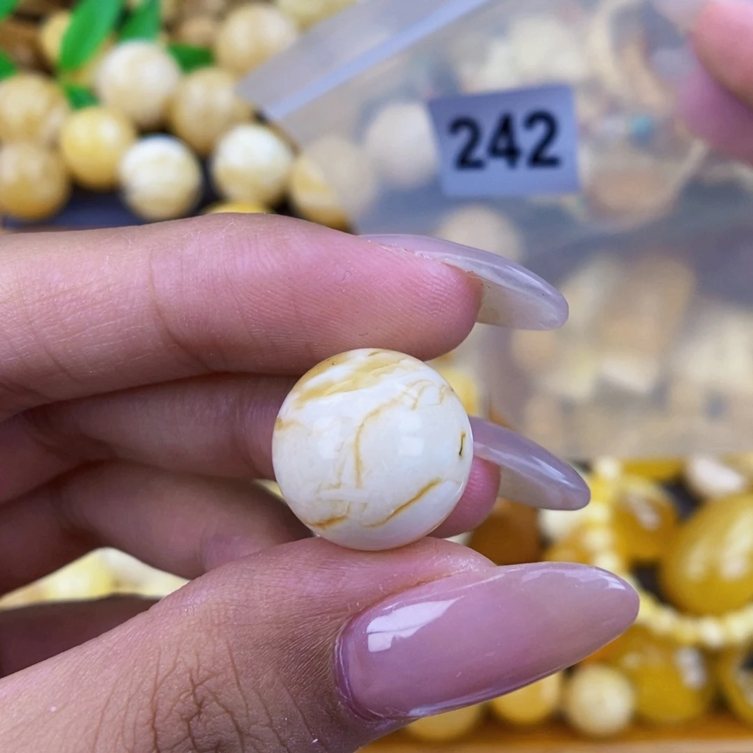 未镶嵌琥珀珠宝奇石15.5 微瑕