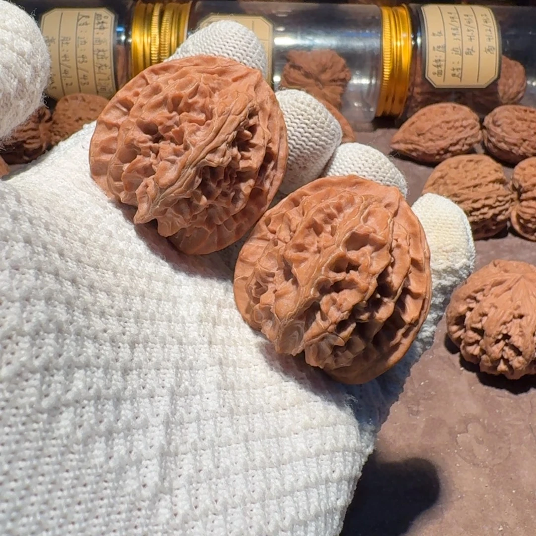 文玩核桃把件42苹果园