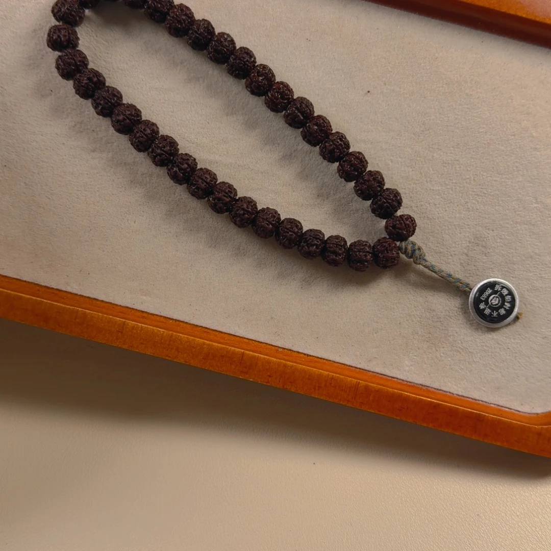 金刚菩提吊坠平细手持性价比10.4mm