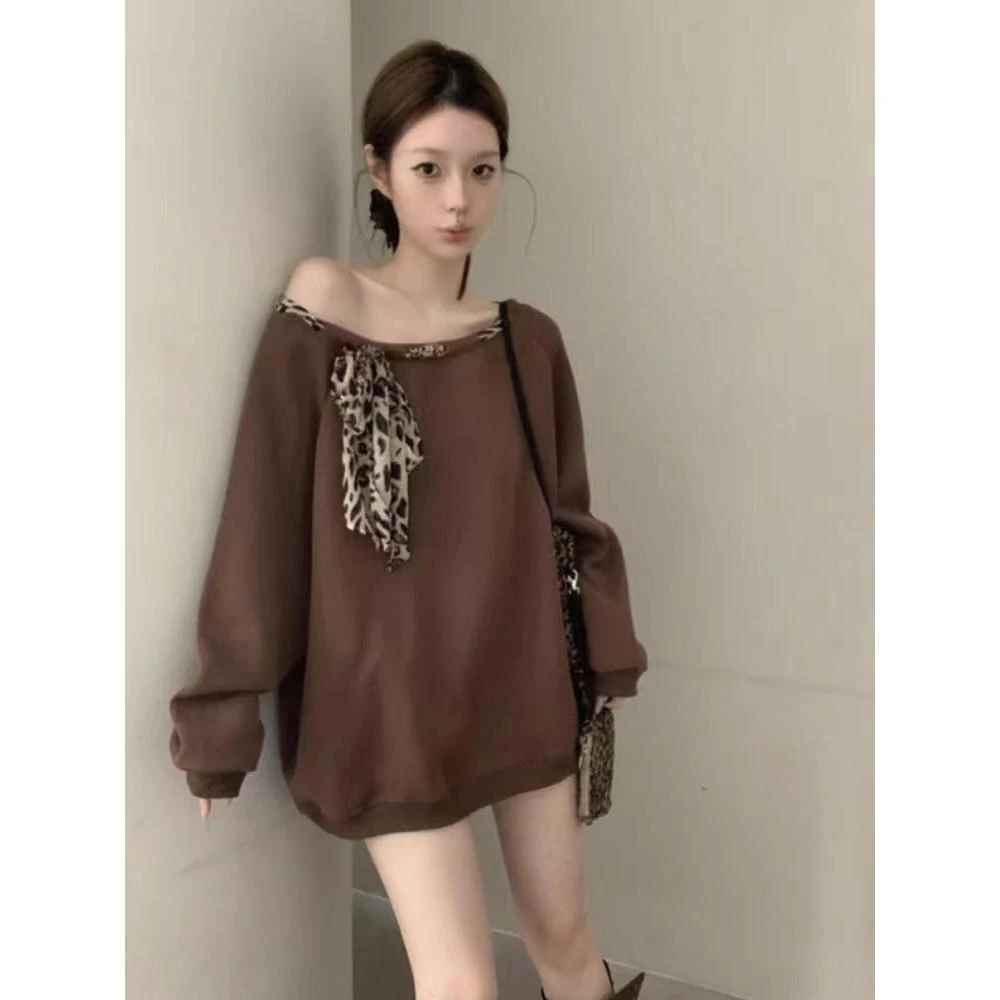 豹纹系带设计感露肩长袖卫衣女2025秋季新款复古宽松中长款上衣潮