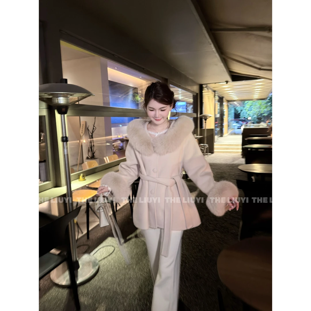 【LIUYI】温莎大衣~大狐狸毛领全羊毛外套双面呢大衣51221A4