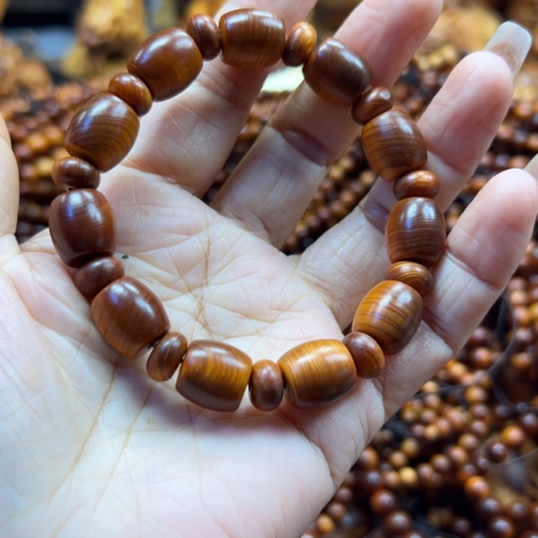 【闪购商品】柏木（崖柏）半****5太行崖柏手把件