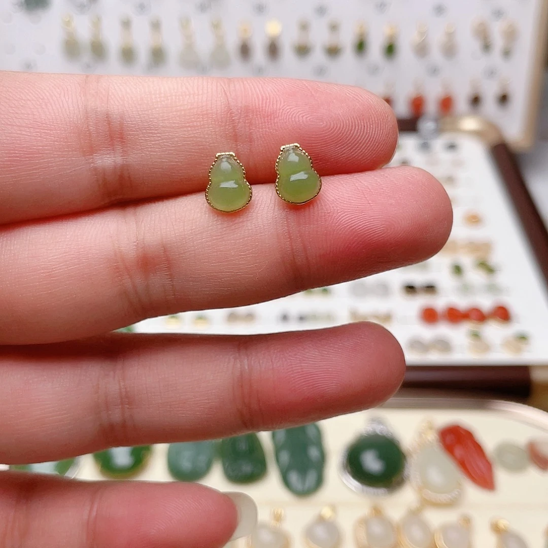 和田玉银S925镶嵌耳饰