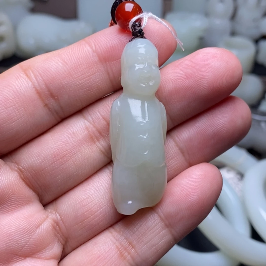 【闪购商品】颈饰未镶嵌和田玉
