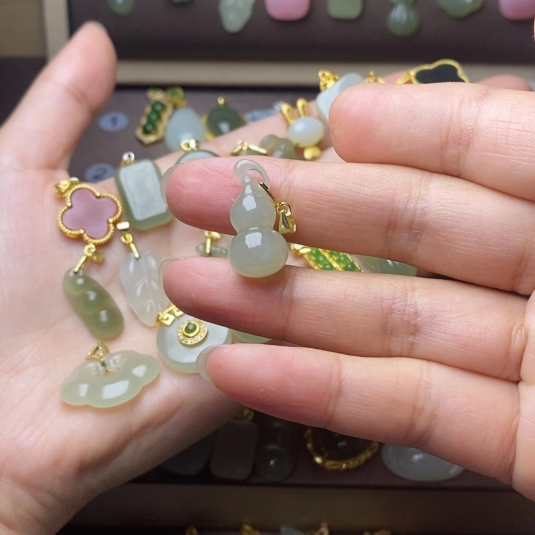 和田玉颈饰银S925镶嵌