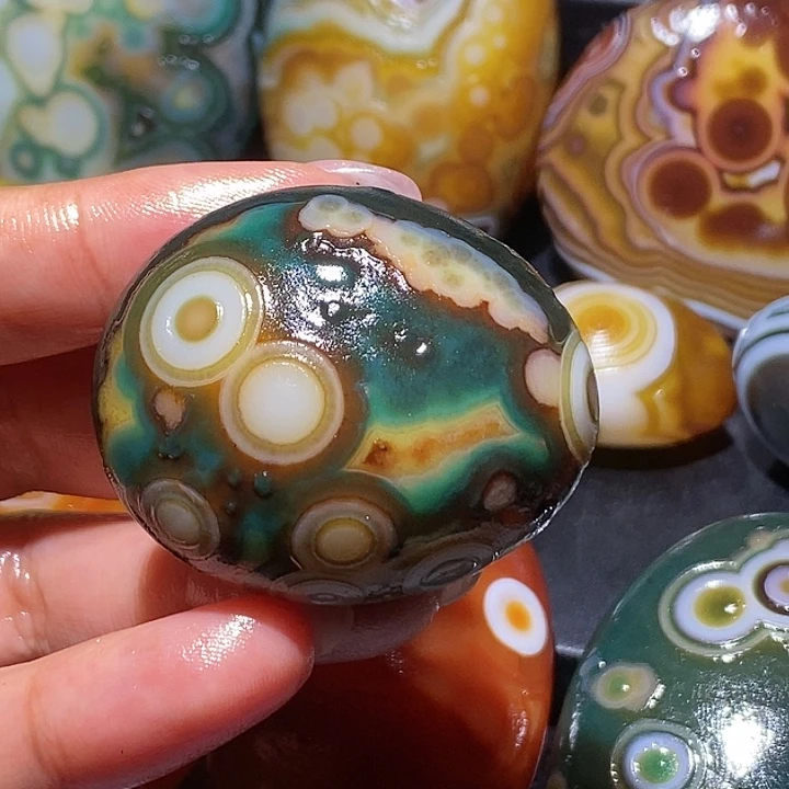 玛瑙/玉髓未镶嵌珠宝奇石62