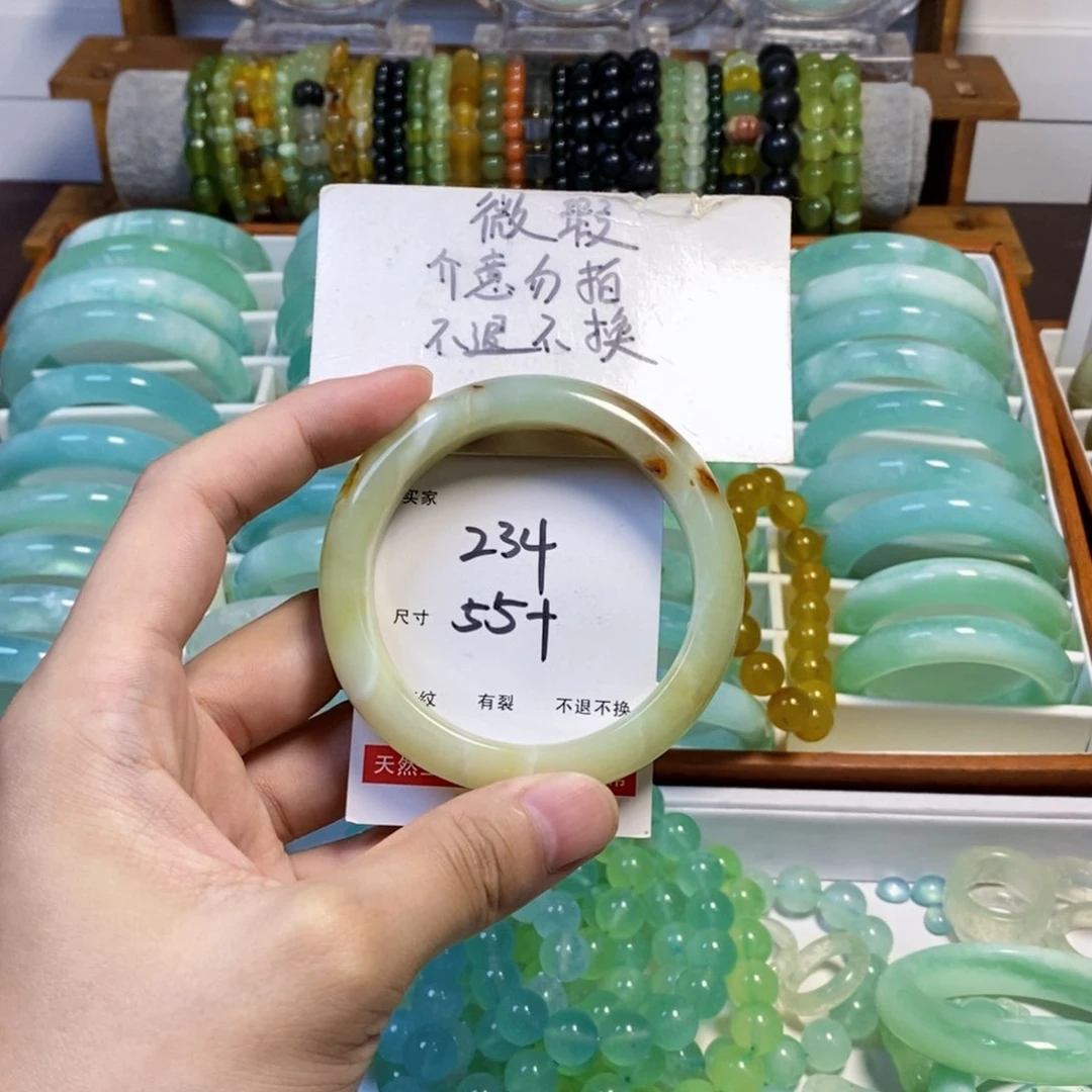 未镶嵌蛇纹石玉手镯