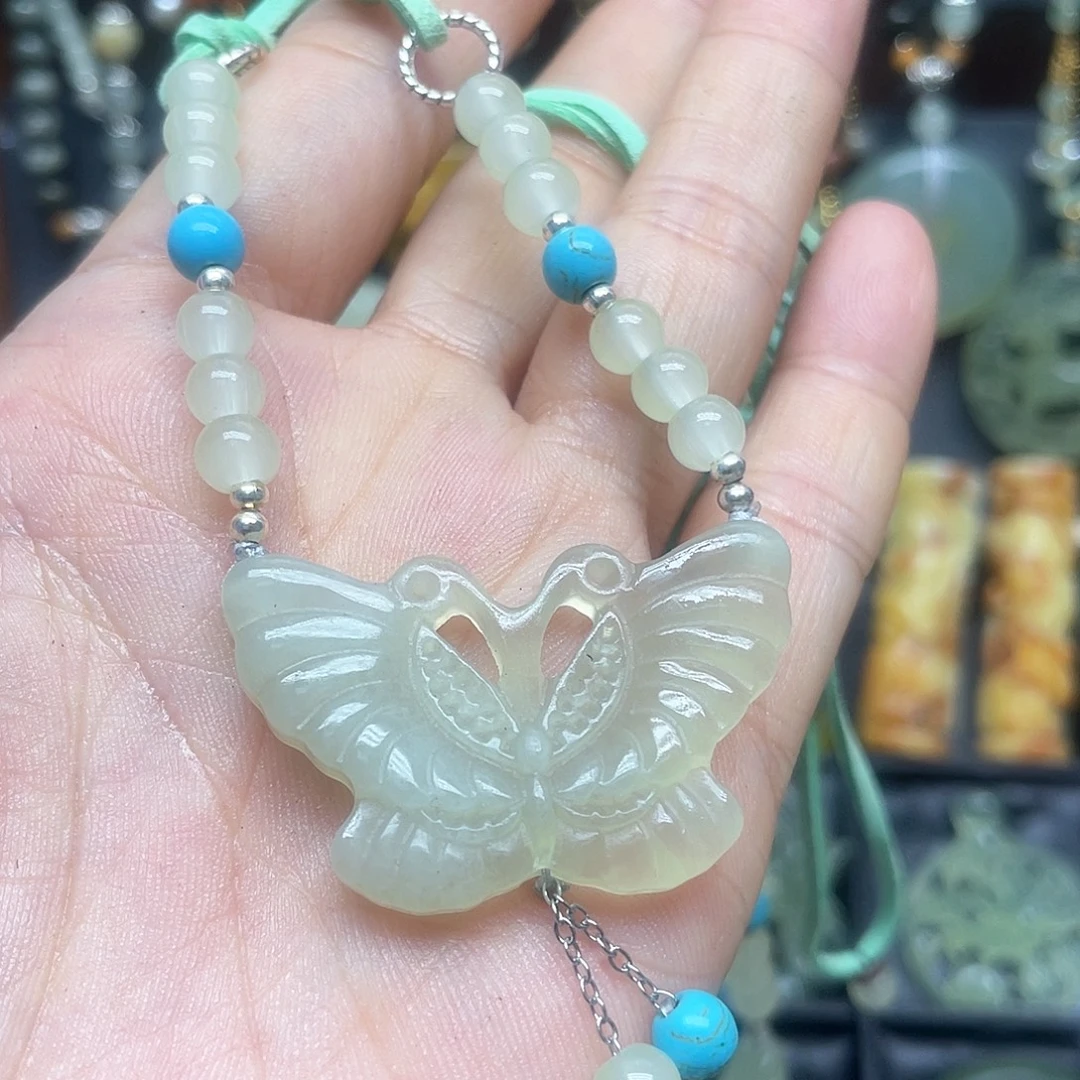 未镶嵌蛇纹石玉颈饰
