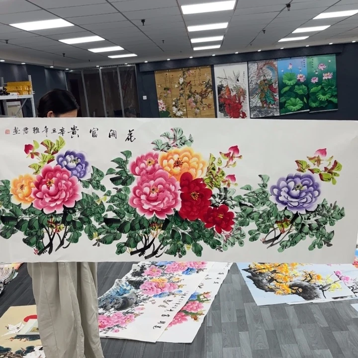 字画等多种形式的艺术作品和