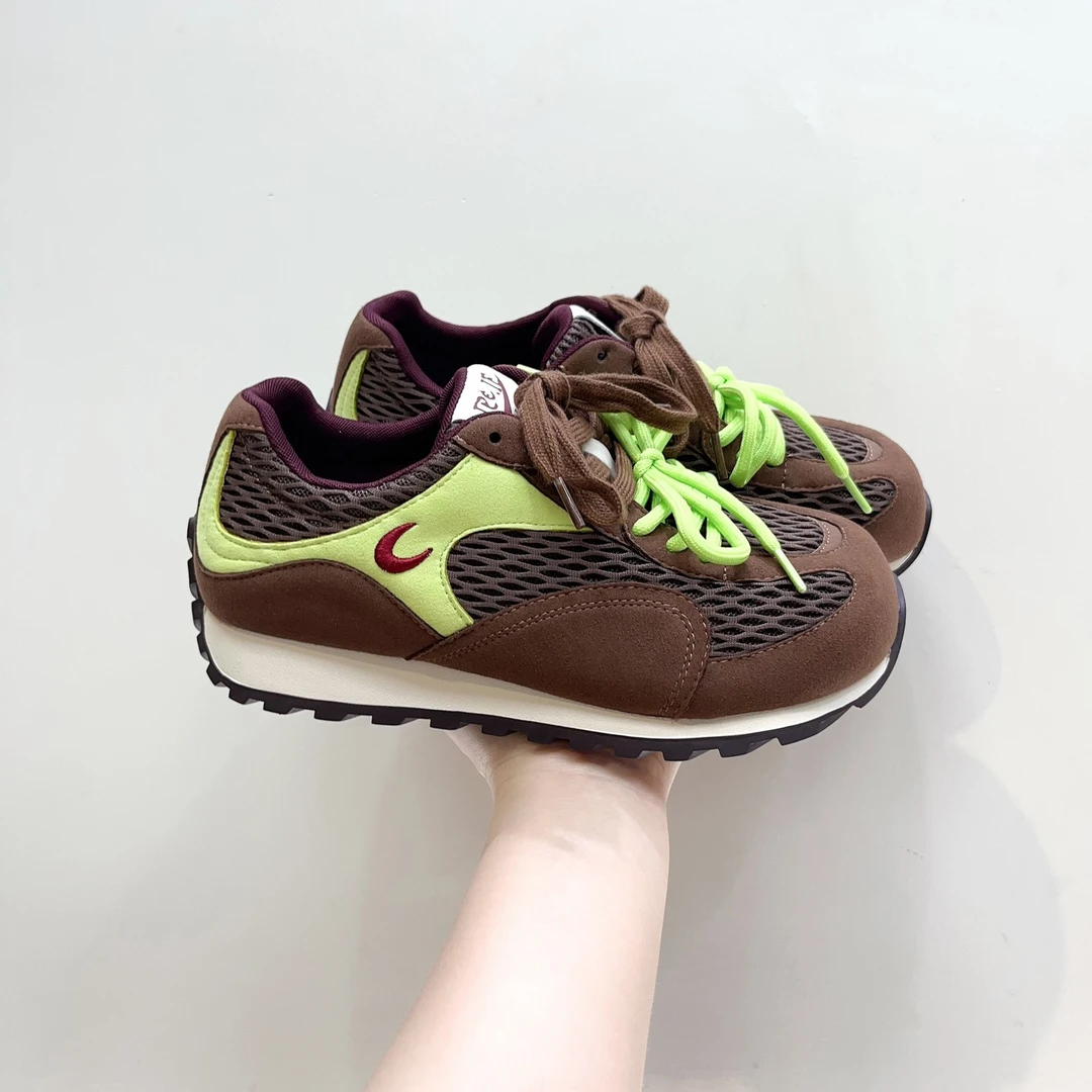 2025早秋新款复古风磨砂皮网面透气拼色阿甘鞋内增高休闲运动鞋女